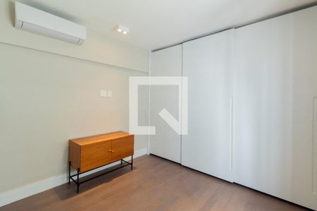 Apartamento à venda com 114m², 2 quartos e 2 vagas Apartamento à venda com 114m², 2 quartos e 2 vagasQuarto