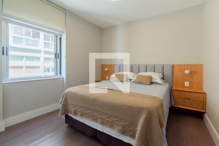 Apartamento à venda com 114m², 2 quartos e 2 vagas Apartamento à venda com 114m², 2 quartos e 2 vagasSuíte