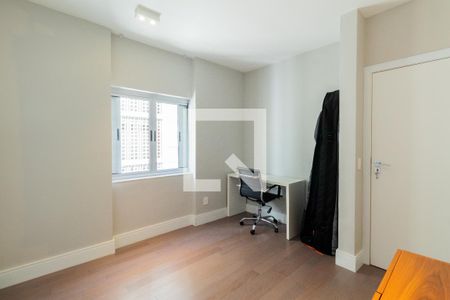 Apartamento à venda com 114m², 2 quartos e 2 vagas Apartamento à venda com 114m², 2 quartos e 2 vagasQuarto