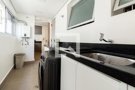 Apartamento à venda com 114m², 2 quartos e 2 vagas Apartamento à venda com 114m², 2 quartos e 2 vagasÁrea de serviço