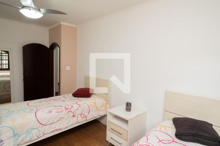 Casa para alugar com 202m², 3 quartos e 5 vagasQuarto 2