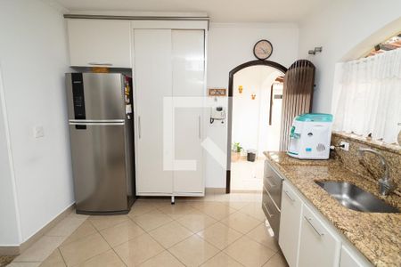 Casa para alugar com 202m², 3 quartos e 5 vagasCozinha