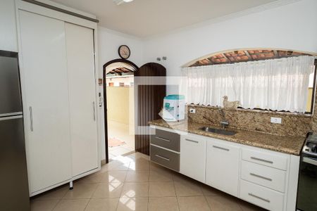 Casa para alugar com 202m², 3 quartos e 5 vagasCozinha