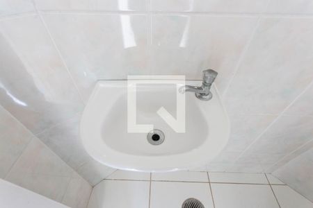 Apartamento para alugar com 83m², 2 quartos e 1 vaga Apartamento para alugar com 83m², 2 quartos e 1 vagaBanheiro de Serviços