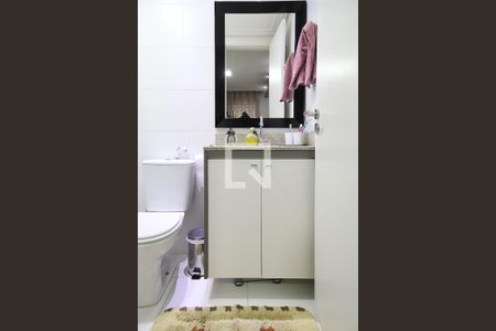 Apartamento à venda com 65m², 2 quartos e 1 vaga Apartamento à venda com 65m², 2 quartos e 1 vagaBanheiro da suíte