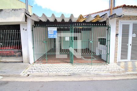Casa para alugar com 80m², 2 quartos e 1 vagaFachada