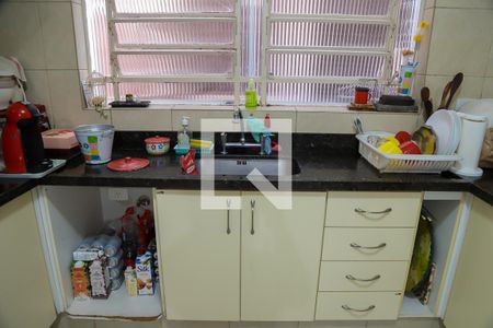 Casa à venda com 218m², 5 quartos e 3 vagasCozinha