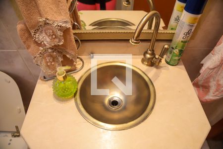 Casa à venda com 218m², 5 quartos e 3 vagasLavabo