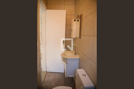 Casa à venda com 218m², 5 quartos e 3 vagasEdícula (Banheiro da Suíte 2)