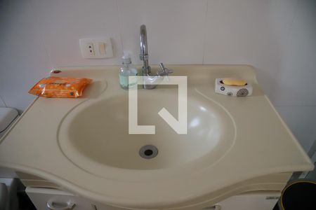 Casa à venda com 218m², 5 quartos e 3 vagasBanheiro da Suíte 2