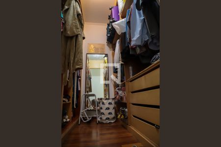 Casa à venda com 218m², 5 quartos e 3 vagasCloset da suíte 1