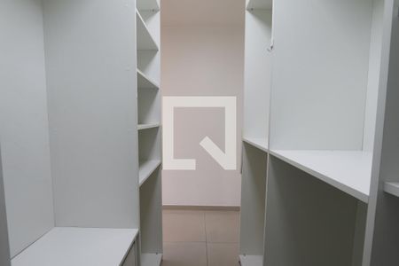 Apartamento à venda com 114m², 3 quartos e 1 vagaCloset