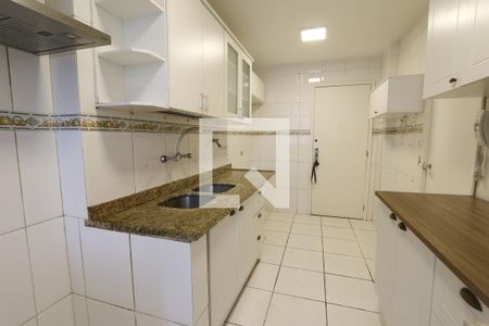 Apartamento à venda com 114m², 3 quartos e 1 vagaCozinha