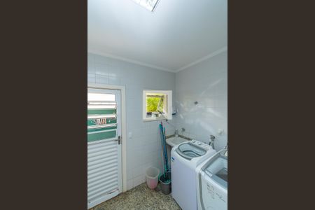 Casa de condomínio à venda com 439m², 4 quartos e 4 vagasÁrea de Serviço