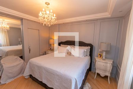 Casa de condomínio à venda com 439m², 4 quartos e 4 vagasSuite 1