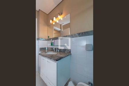 Casa de condomínio à venda com 439m², 4 quartos e 4 vagasBanheiro da Suíte 2