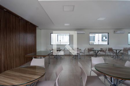 Apartamento para alugar com 46m², 2 quartos e 1 vaga Apartamento para alugar com 46m², 2 quartos e 1 vagaÁrea Comum - Salão de Festas