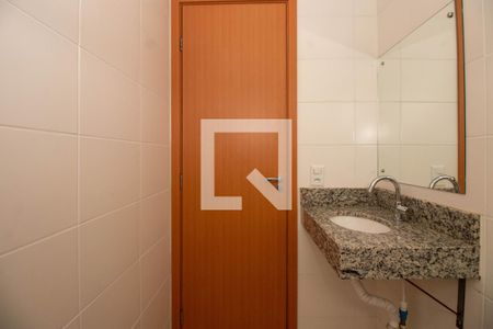 Apartamento para alugar com 46m², 2 quartos e 1 vaga Apartamento para alugar com 46m², 2 quartos e 1 vagaBanheiro