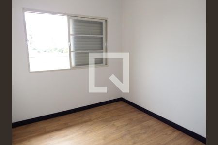 Dormitório 01 de apartamento para alugar com 2 quartos, 68m² em Jardim Sao Luiz, Ribeirão Preto