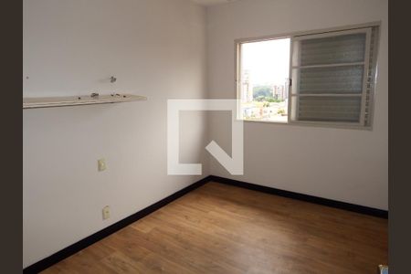 Dormitório 01 de apartamento para alugar com 2 quartos, 68m² em Jardim Sao Luiz, Ribeirão Preto