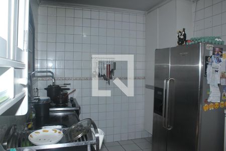 Casa para alugar com 200m², 6 quartos e 2 vagasCozinha