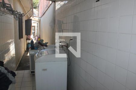 Casa para alugar com 200m², 6 quartos e 2 vagasÁrea de Serviço