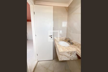 Apartamento para alugar com 57m², 2 quartos e 1 vaga Apartamento para alugar com 57m², 2 quartos e 1 vagaBanheiro da Suíte