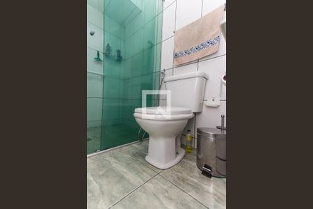 Casa à venda com 112m², 2 quartos e 2 vagasBanheiro