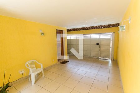 Casa à venda com 112m², 2 quartos e 2 vagasGaragem