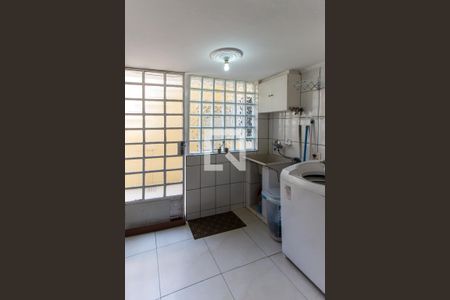 Casa à venda com 112m², 2 quartos e 2 vagasÁrea de Serviço