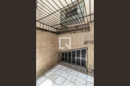 Apartamento para alugar com 150m², 2 quartos e sem vagaQuintal