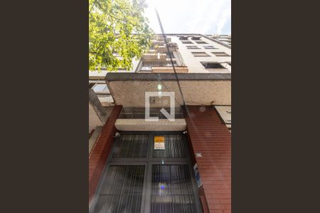 Apartamento para alugar com 150m², 2 quartos e sem vagaFachada