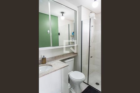 Banheiro de apartamento para alugar com 1 quarto, 33m² em Vila Mariana, São Paulo