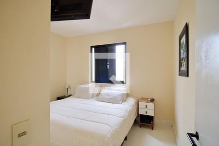 Suíte  de apartamento para alugar com 3 quartos, 79m² em Jardim Monte Kemel, São Paulo