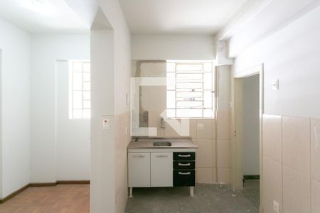 Apartamento à venda com 100m², 2 quartos e sem vagaCozinha