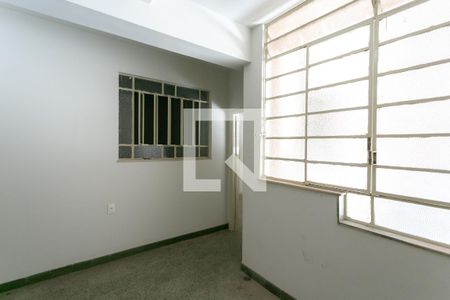 Apartamento à venda com 100m², 2 quartos e sem vagaCopa