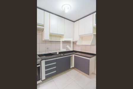 Apartamento à venda com 76m², 2 quartos e 1 vagaCozinha - Armários