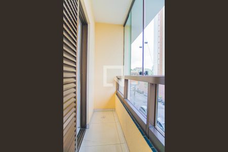 Apartamento à venda com 76m², 2 quartos e 1 vagaSacada