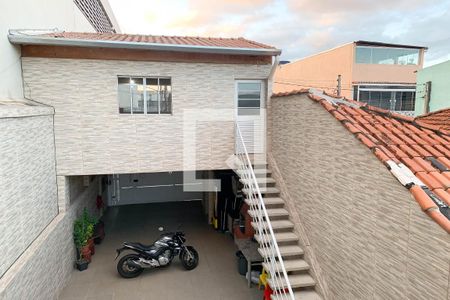 Casa à venda com 130m², 3 quartos e 3 vagas Casa à venda com 130m², 3 quartos e 3 vagasVista do Quarto 2