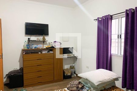 Casa à venda com 130m², 3 quartos e 3 vagas Casa à venda com 130m², 3 quartos e 3 vagasQuarto 1