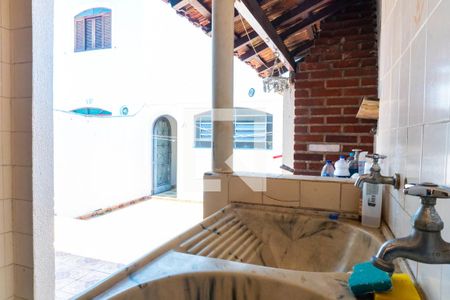 Casa à venda com 350m², 4 quartos e 2 vagasÁrea de Serviço