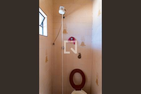 Casa à venda com 350m², 4 quartos e 2 vagasBanheiro de serviço