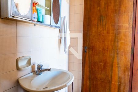 Casa à venda com 350m², 4 quartos e 2 vagasBanheiro de serviço