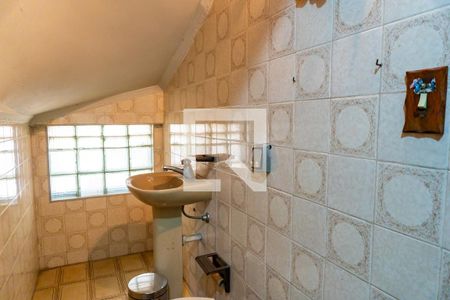 Casa à venda com 350m², 4 quartos e 2 vagasLavabo