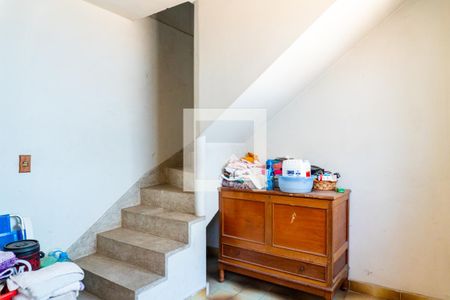 Casa à venda com 350m², 4 quartos e 2 vagasQuarto de Serviço