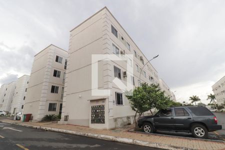 Apartamento à venda com 63m², 2 quartos e 1 vaga Apartamento à venda com 63m², 2 quartos e 1 vagaFachada