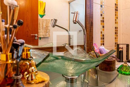 Apartamento à venda com 105m², 3 quartos e 2 vagasDetalhe do Banheiro