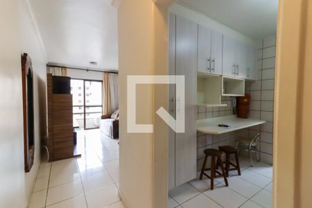 Entrada de apartamento à venda com 2 quartos, 63m² em Jardim Bom Tempo, Taboão da Serra