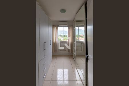 Quarto 1 de apartamento para alugar com 3 quartos, 67m² em Anil, Rio de Janeiro