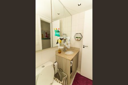 Apartamento à venda com 89m², 3 quartos e 1 vaga Apartamento à venda com 89m², 3 quartos e 1 vagaBanheiro Social